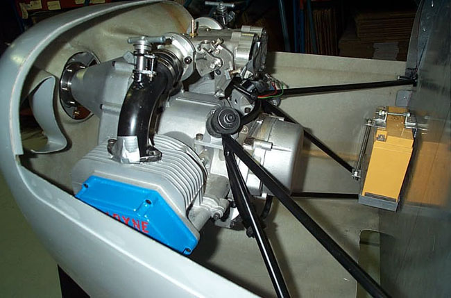 Hexatron Engineering, the Hexadyne P 60 aircraft engine, 2 cylinder 4 stroke aircraft engine.