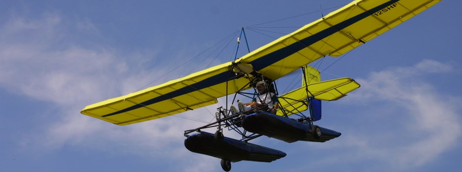 Quicksilver two place trainer on Full Lotus Floats