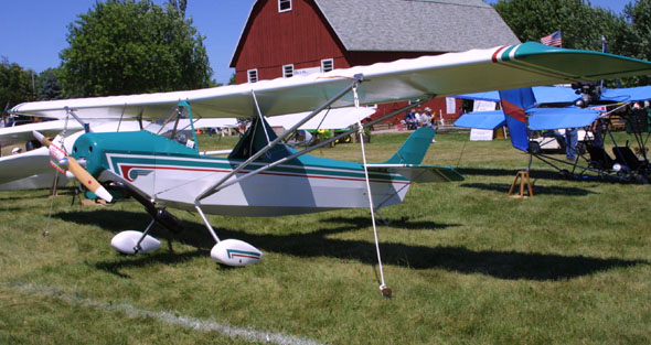 Skylite ultralight aircraft built from plans.