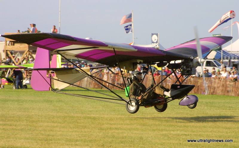 Weedhopper 1 experimental aircraft pictures, Weedhopper 1 amateur built aircraft specifications, Weedhopper 1 homebuilt aircraft specifications and photographs, Ultralight News newsmagazine.