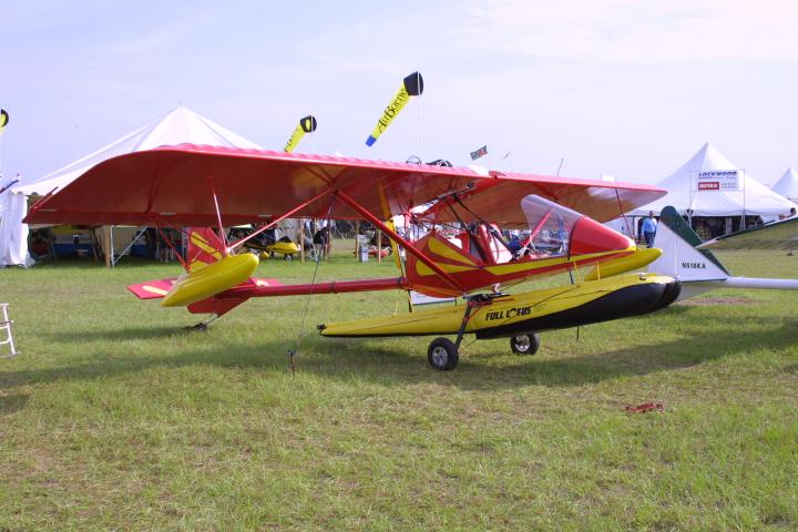 Amphibious Firestar ultralight, Kolb Firestar on Full Lotus mono float.